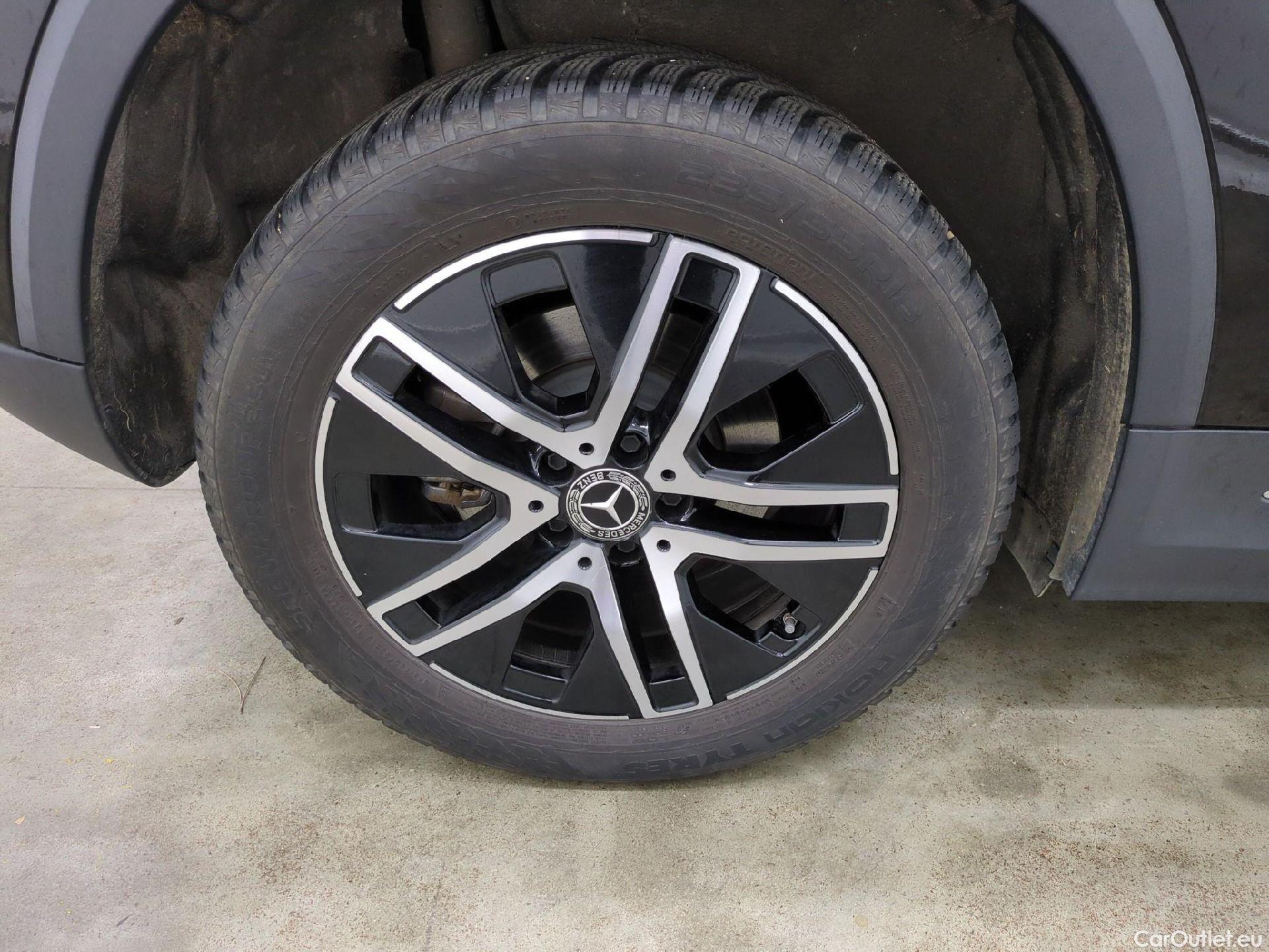  Mercedes  GLA MERCEDES-BENZ  / 2020 / 5P / SUV  250 e PROGRESSIVE LINE DCT #5