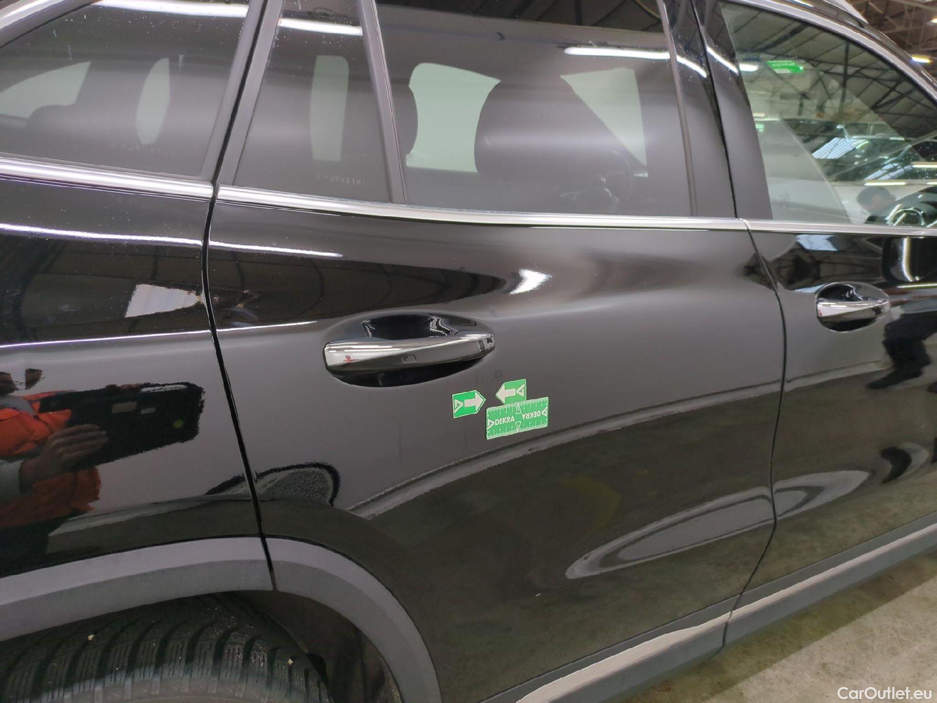  Mercedes  GLA MERCEDES-BENZ  / 2020 / 5P / SUV  250 e PROGRESSIVE LINE DCT #20