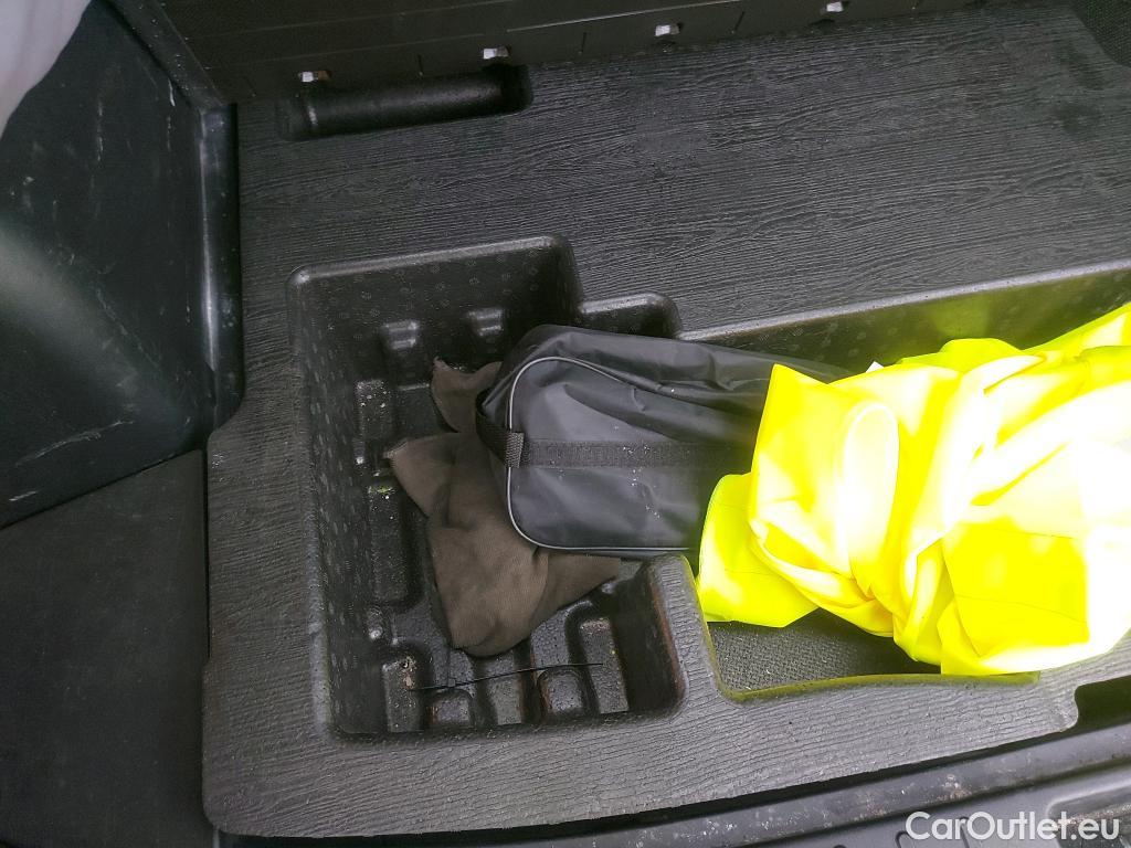  Hyundai  Tucson HYUNDAI  / 2020 / 5P / todoterreno 1.6 CRDI 100kW (136CV) 48V Maxx DCT 4x4 #14