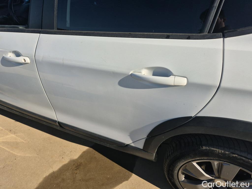  Peugeot  2008 PEUGEOT  / 2016 / 5P / todoterreno Signature BlueHDi 100 S&S 5 Vel. MAN #11