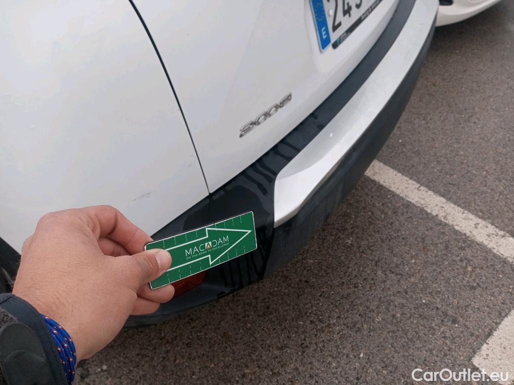  Peugeot  2008  Active Pack 1.5 HDi 110CV MT6 E6d #12