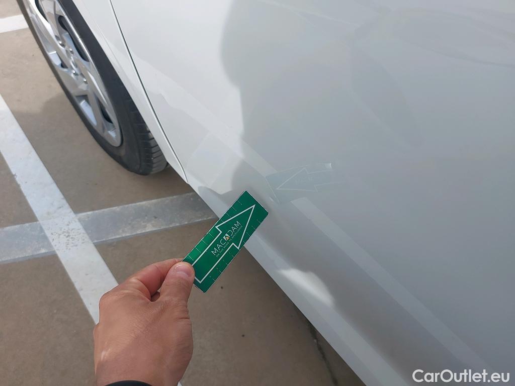  Hyundai  i20 HYUNDAI  / 2020 / 5P / berlina con portón 1.0 TGDI 74kW (100CV) 48V Essence #8