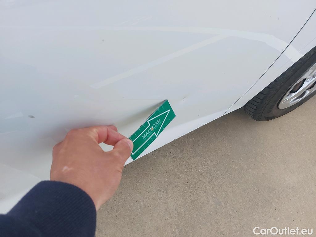  Hyundai  i20 HYUNDAI  / 2020 / 5P / berlina con portón 1.0 TGDI 74kW (100CV) 48V Essence #10