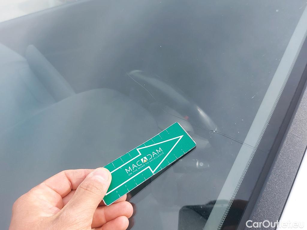  Hyundai  i20 HYUNDAI  / 2020 / 5P / berlina con portón 1.0 TGDI 74kW (100CV) 48V Essence #4