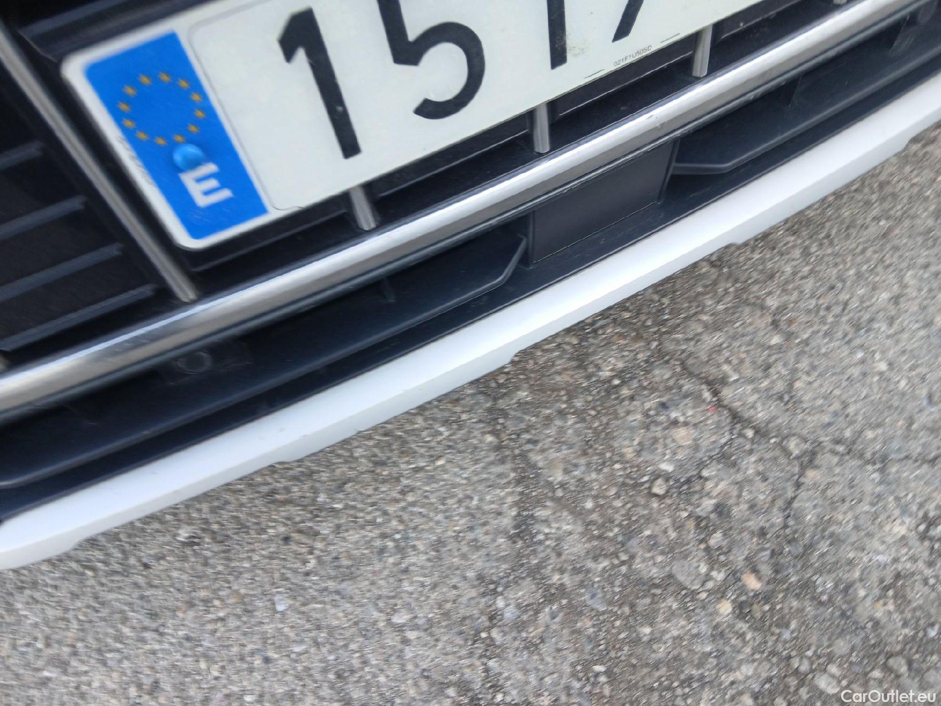  Audi  Q3 AUDI  / 2018 / 5P / todoterreno Advanced 35 TDI 110kW (150CV) S tronic #3