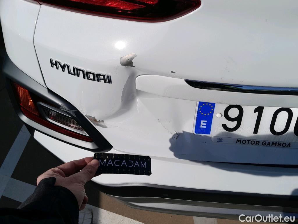  Hyundai  Konna HYUNDAI Kona / 2017 / 5P / todoterreno 1.6 GDI HEV SLE DCT #3