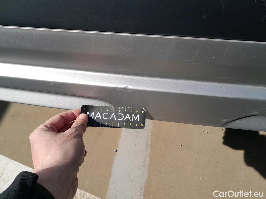  Hyundai  Konna HYUNDAI Kona / 2017 / 5P / todoterreno 1.6 GDI HEV SLE DCT #13