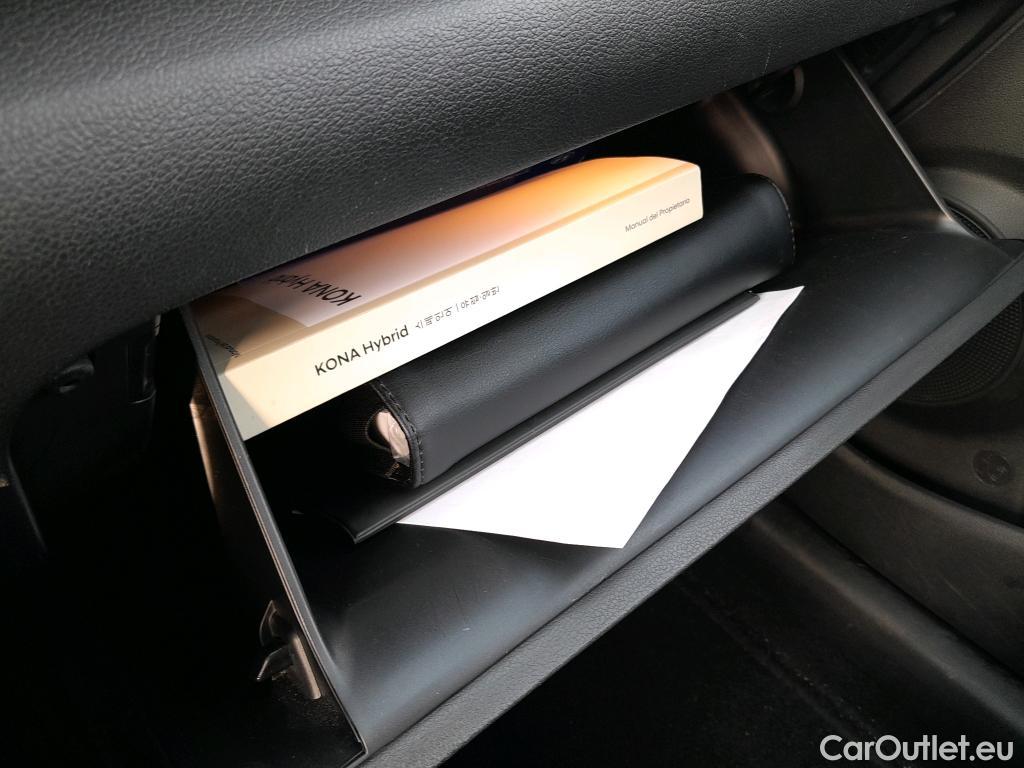  Hyundai  Konna HYUNDAI Kona / 2017 / 5P / todoterreno 1.6 GDI HEV SLE DCT #15