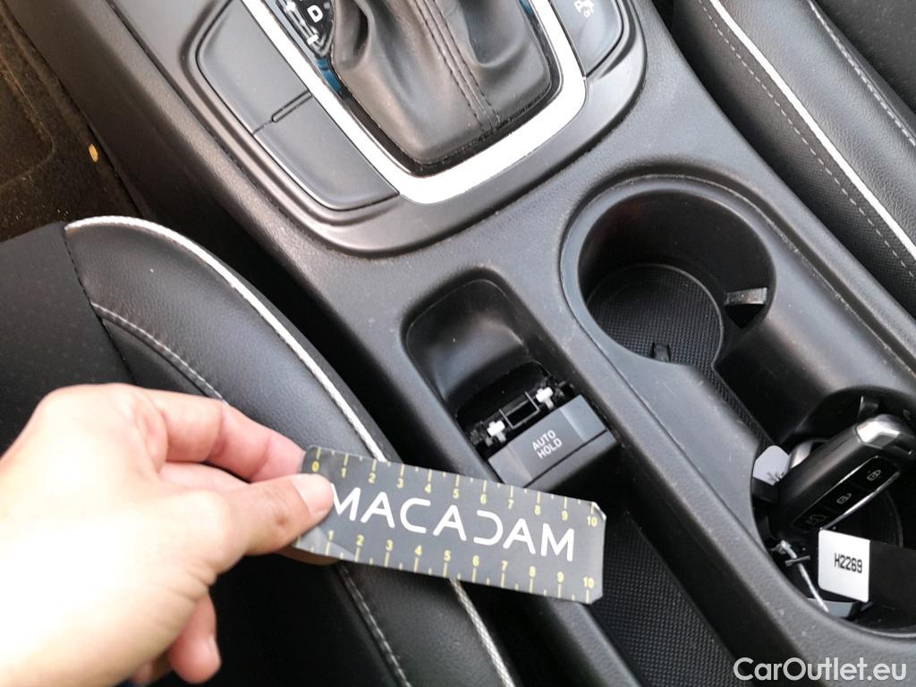  Hyundai  Konna HYUNDAI Kona / 2017 / 5P / todoterreno 1.6 GDI HEV SLE DCT #10