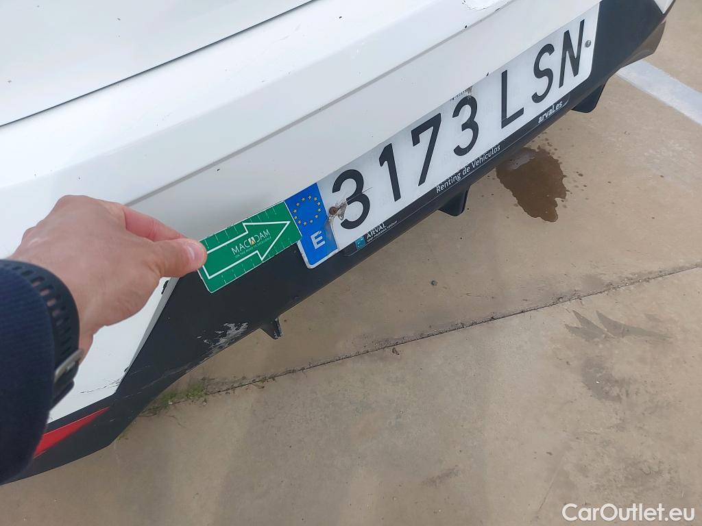  Hyundai  i20 HYUNDAI  / 2020 / 5P / berlina con portón 1.0 TGDI 74kW (100CV) 48V Essence #26