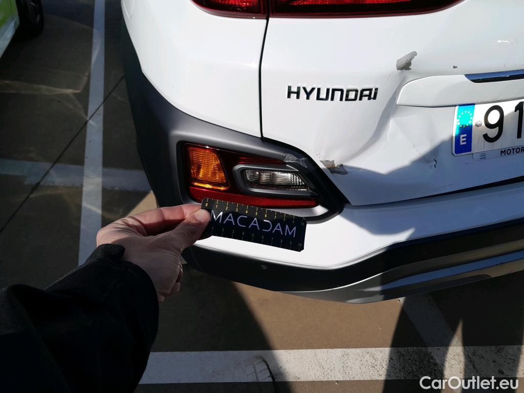  Hyundai  Konna HYUNDAI Kona / 2017 / 5P / todoterreno 1.6 GDI HEV SLE DCT #23