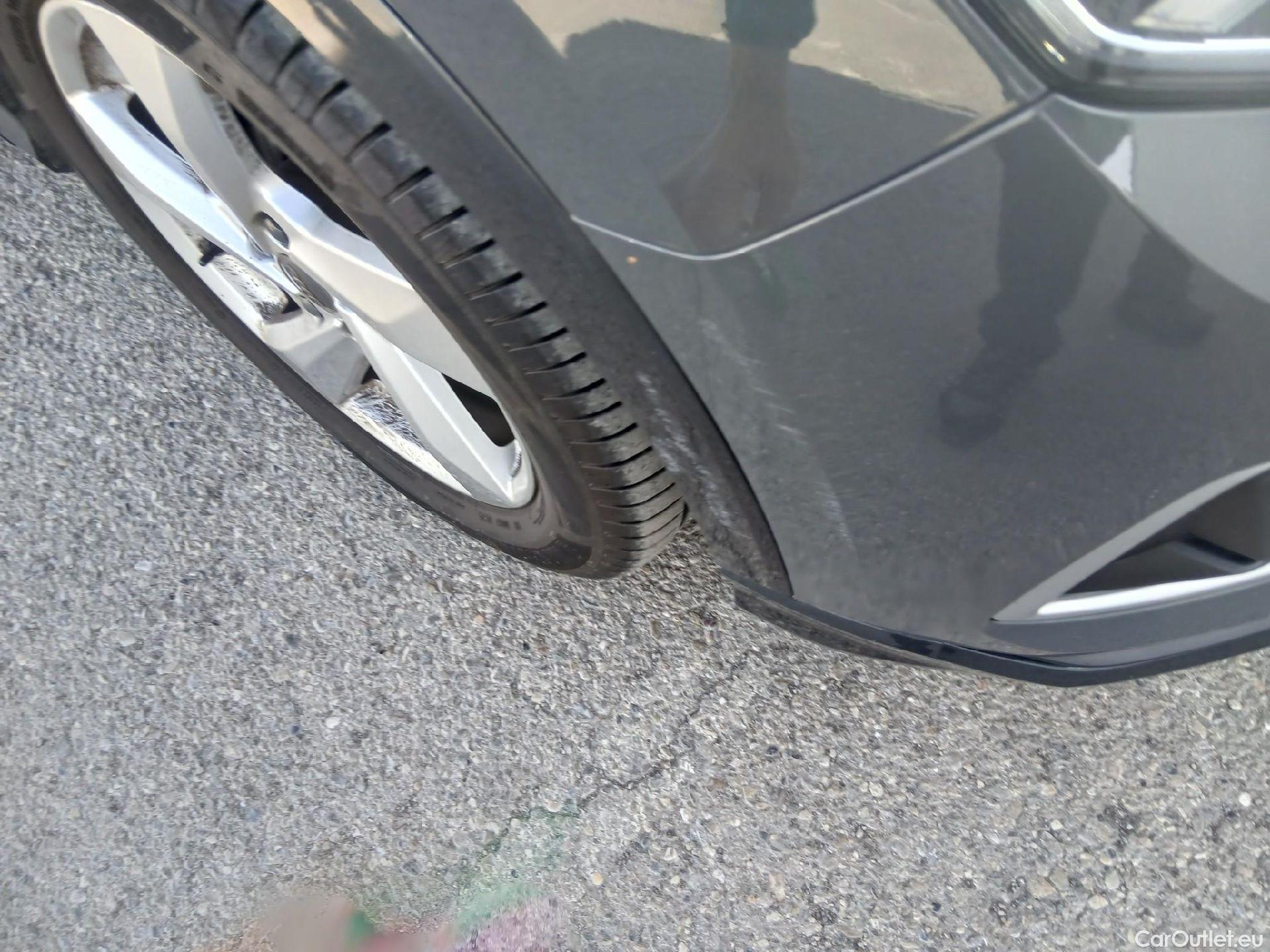  Audi  Q3 AUDI  / 2018 / 5P / todoterreno Advanced 35 TDI 110kW (150CV) S tronic #1