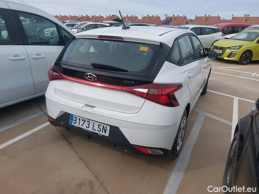  Hyundai  i20 HYUNDAI  / 2020 / 5P / berlina con portón 1.0 TGDI 74kW (100CV) 48V Essence #14