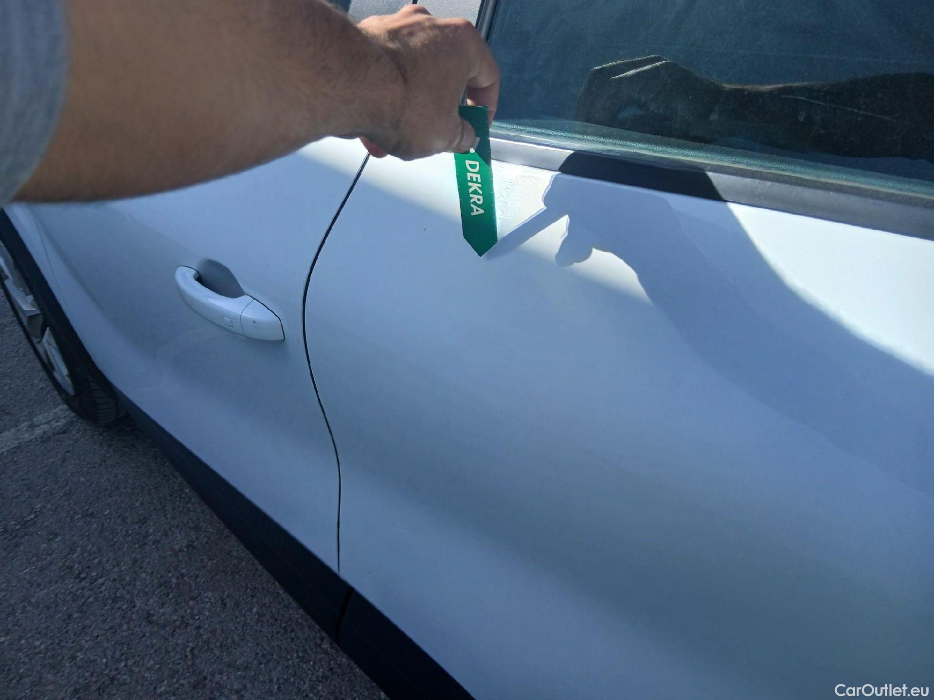  Renault  Captur RENAULT  / 2019 / 5P / todoterreno Intens TCe 90 (AC) #8