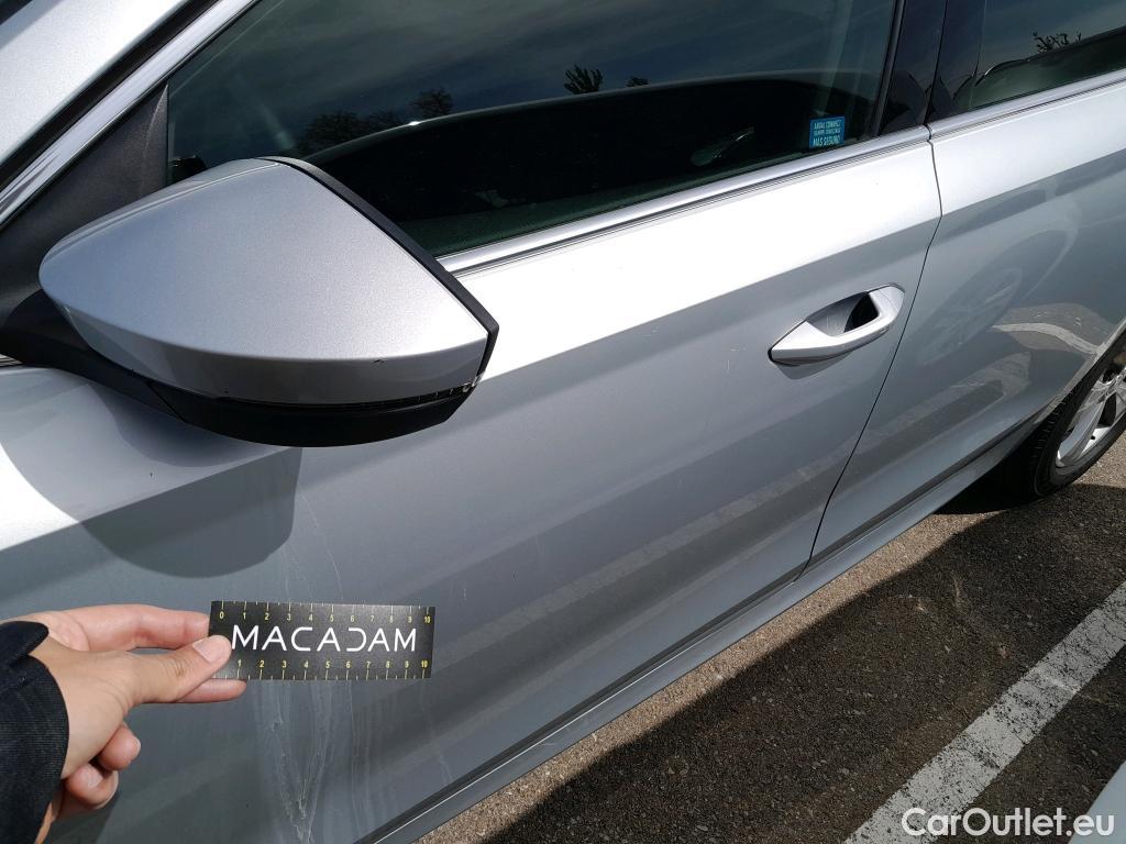  Skoda  Octavia SKODA  / 2020 / 5P / berlina con portón 2.0 TDI 85kW (115 CV) Manual Ambition #8