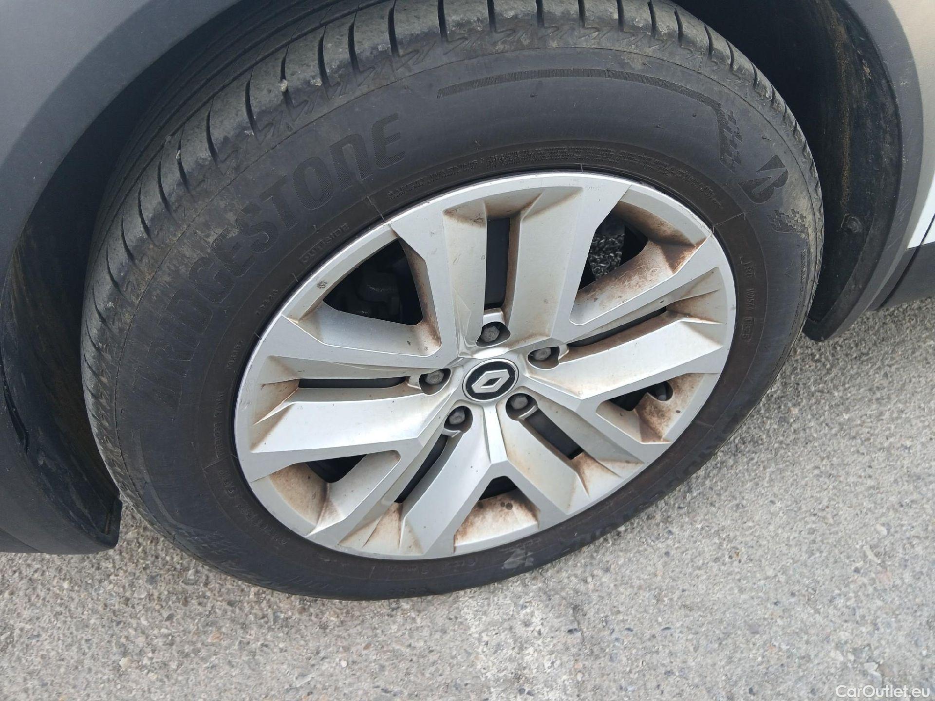  Renault  Captur RENAULT  / 2019 / 5P / todoterreno Intens TCe 90 (AC) #4