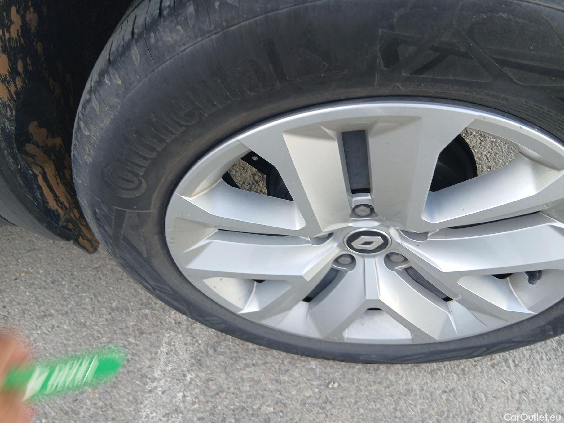  Renault  Captur RENAULT  / 2019 / 5P / todoterreno Intens TCe 90 (AC) #10