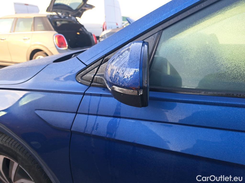  Volkswagen  Polo VOLKSWAGEN  / 2021 / 5P / berlina con portón Life 1.0 TSI 70kW (95CV) #31