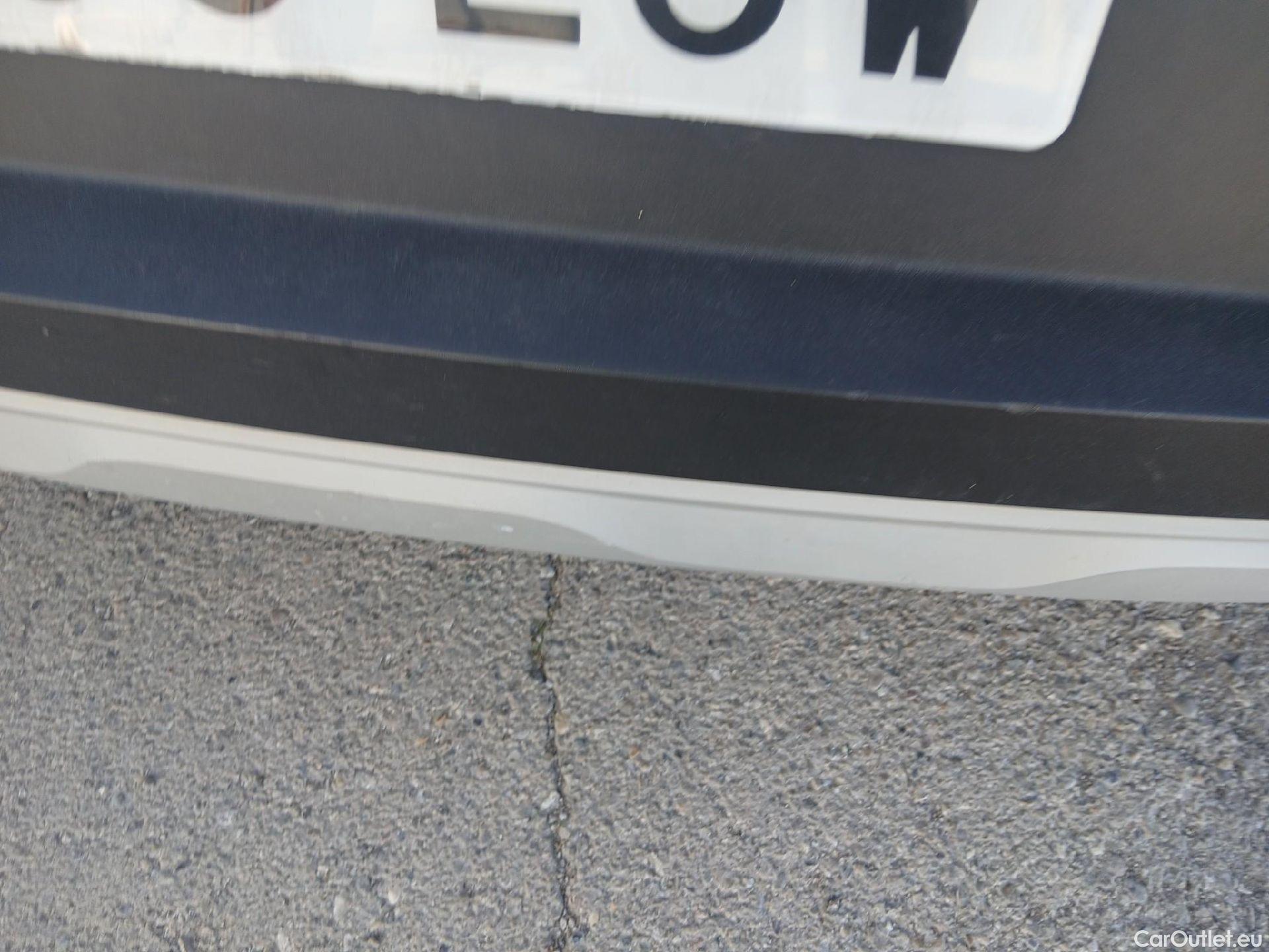  Renault  Captur RENAULT  / 2019 / 5P / todoterreno Intens TCe 90 (AC) #14