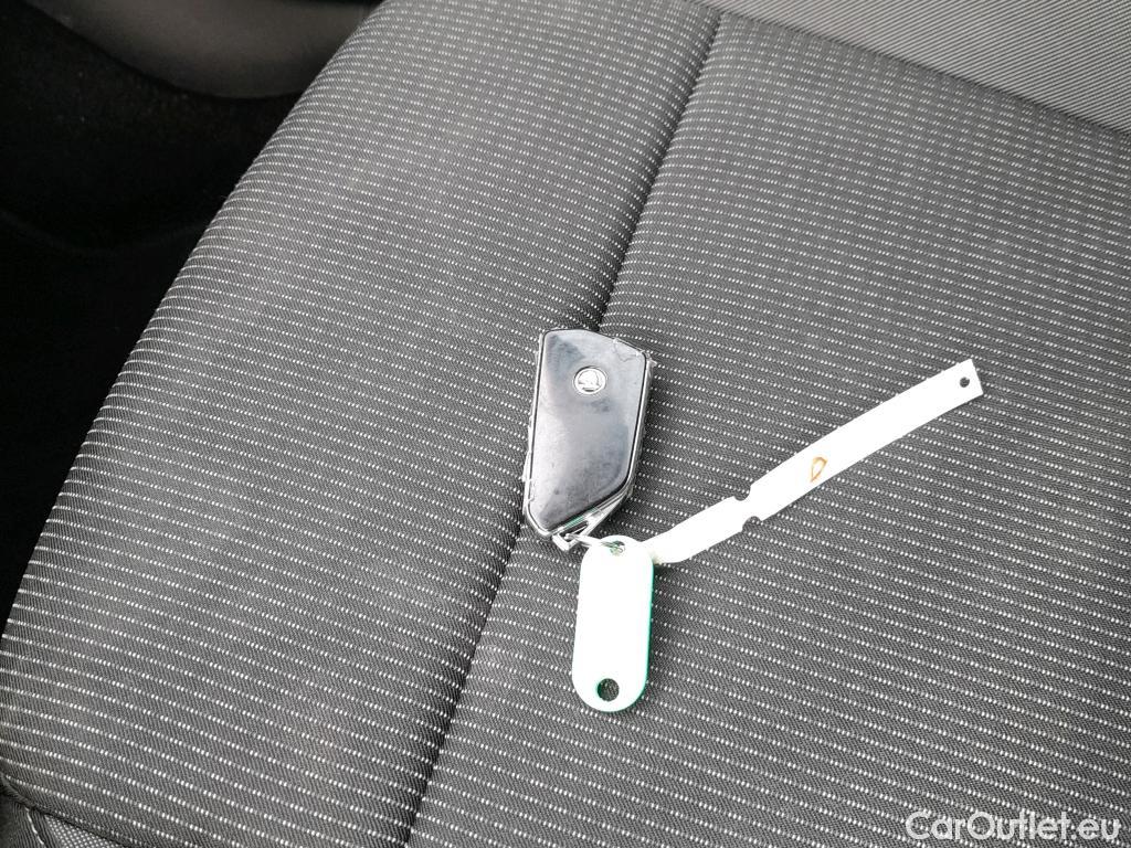  Skoda  Octavia SKODA  / 2020 / 5P / berlina con portón 2.0 TDI 85kW (115 CV) Manual Ambition #3