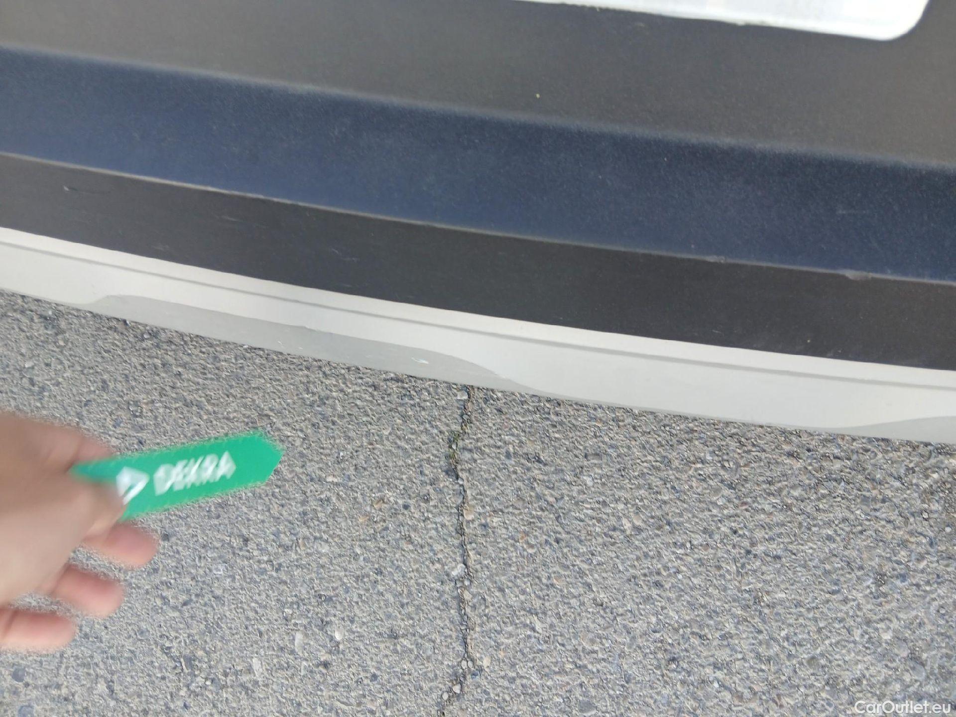  Renault  Captur RENAULT  / 2019 / 5P / todoterreno Intens TCe 90 (AC) #13