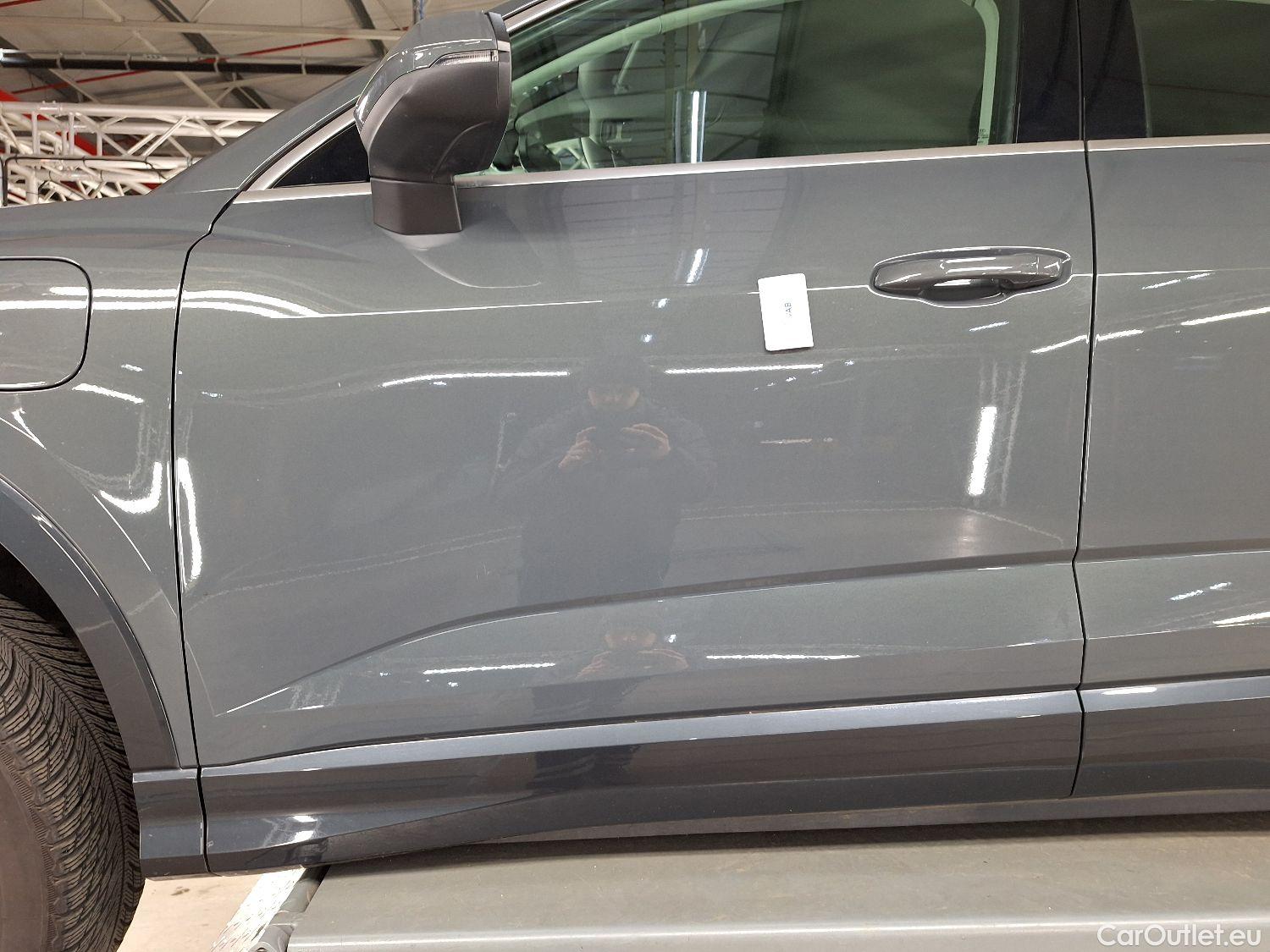  Audi  Q3 Audi,  SB '19 PHEV, Audi  Sportback 45 TFSI e S tronic 5d #21