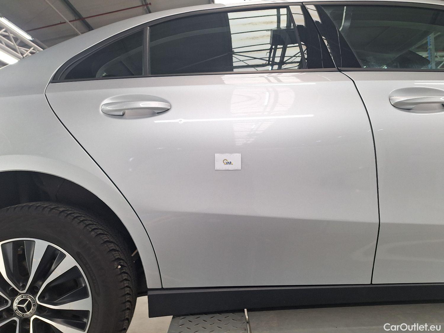  Mercedes  A-Klasse Mercedes, A-Class Berline '18, Mercedes-Benz  Limousine A 180d Business S #36