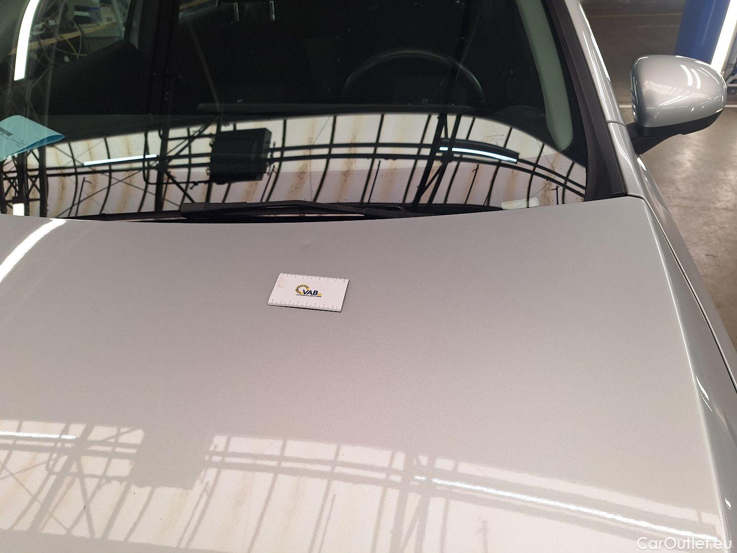  Mercedes  A-Klasse Mercedes, A-Class Berline '18, Mercedes-Benz  Limousine A 180d Business S #94