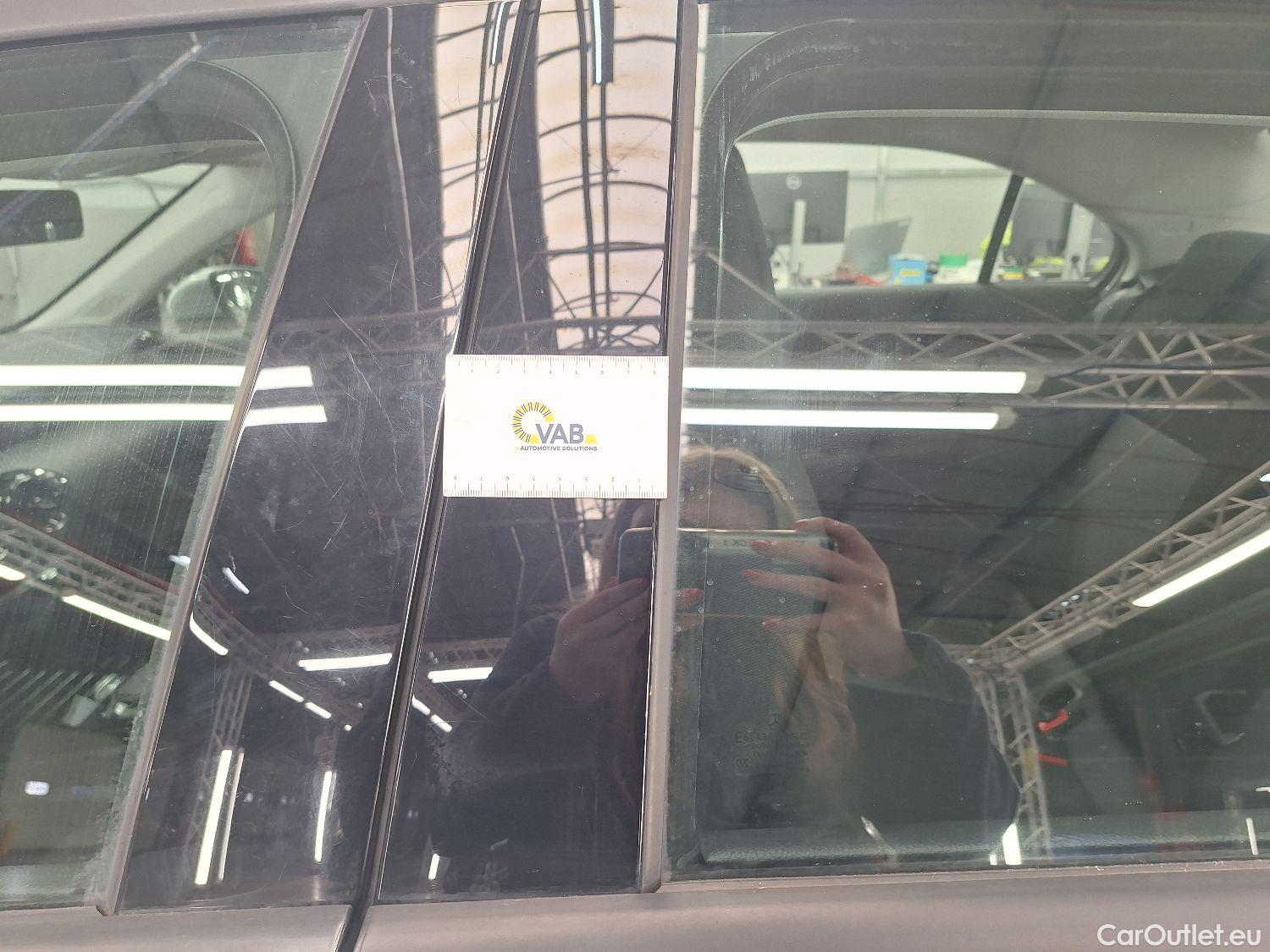  Mercedes  A-Klasse Mercedes, A-Class Berline '18, Mercedes-Benz  Limousine A 180d Business S #1