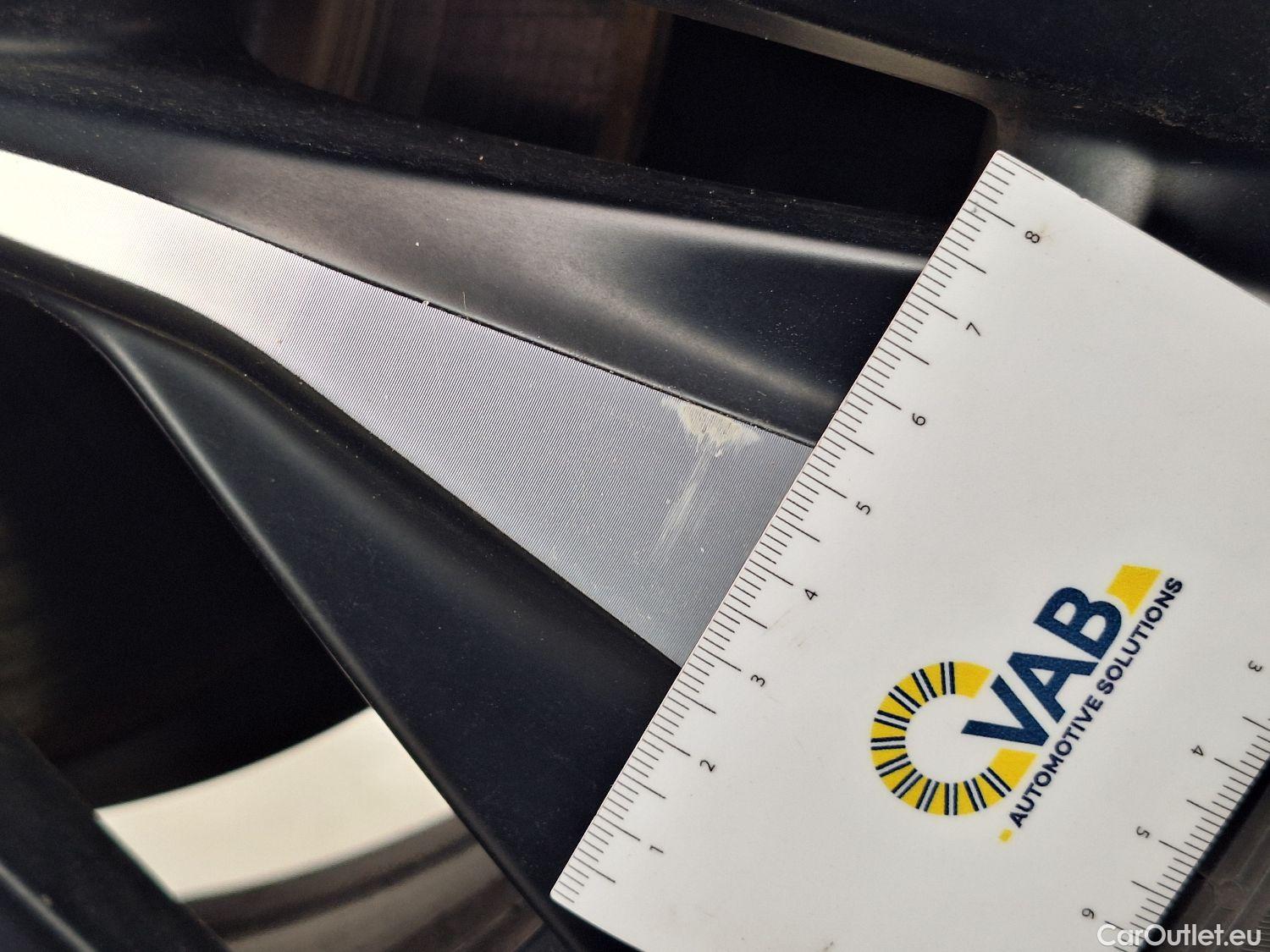  Mercedes  A-Klasse Mercedes, A-Class Berline '18, Mercedes-Benz  Limousine A 180d Business S #42