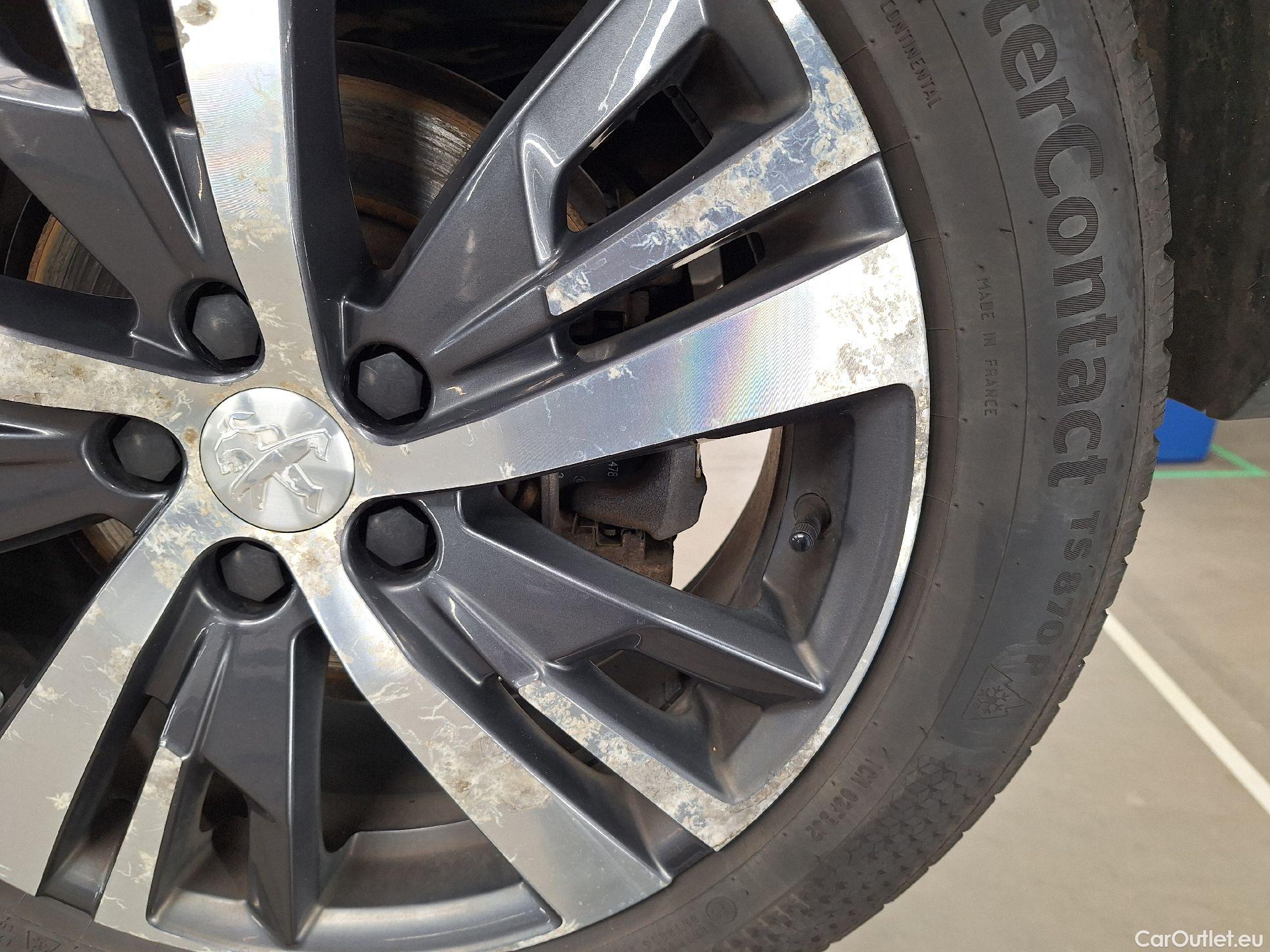  Peugeot  5008 Peugeot,  FL'20, Peugeot  1.5 BlueHDi 96kW S&S EAT8 Allure 5d #27