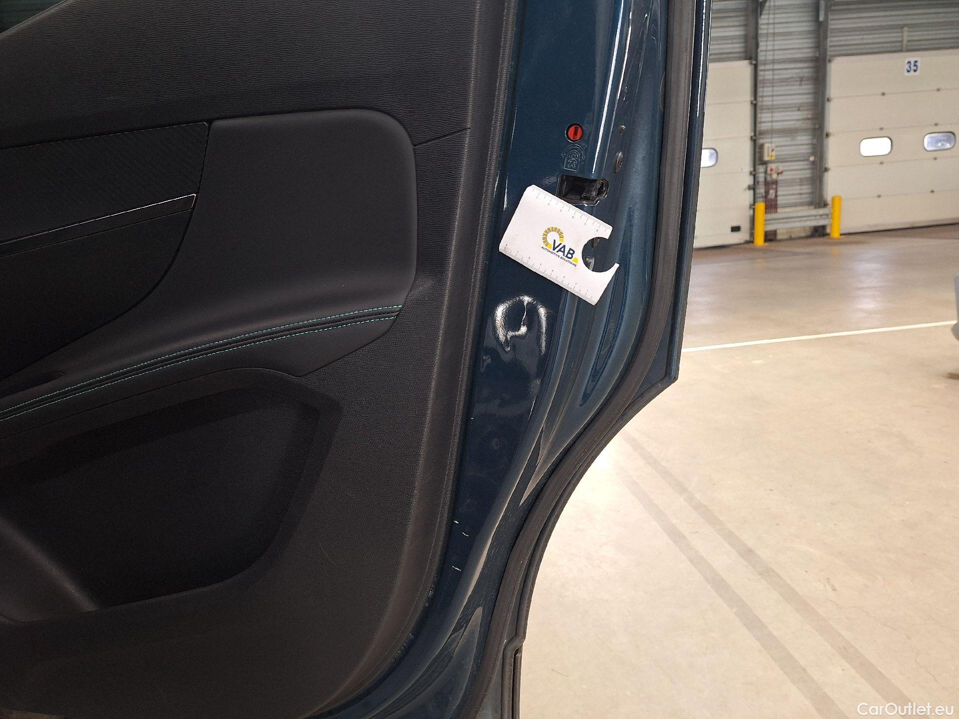  Peugeot  5008 Peugeot,  FL'20, Peugeot  1.5 BlueHDi 96kW S&S EAT8 Allure 5d #10