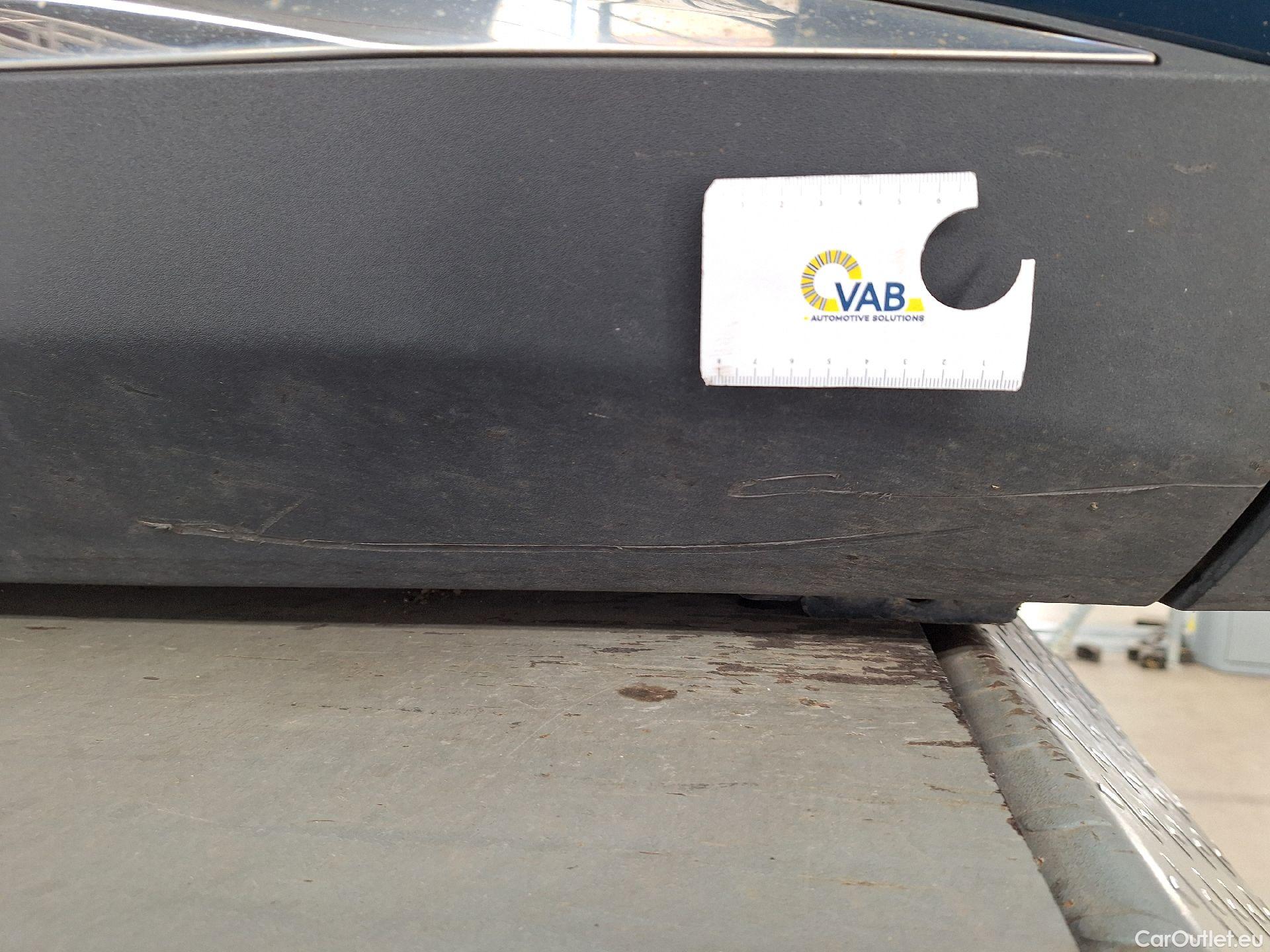  Peugeot  5008 Peugeot,  FL'20, Peugeot  1.5 BlueHDi 96kW S&S EAT8 Allure 5d #31