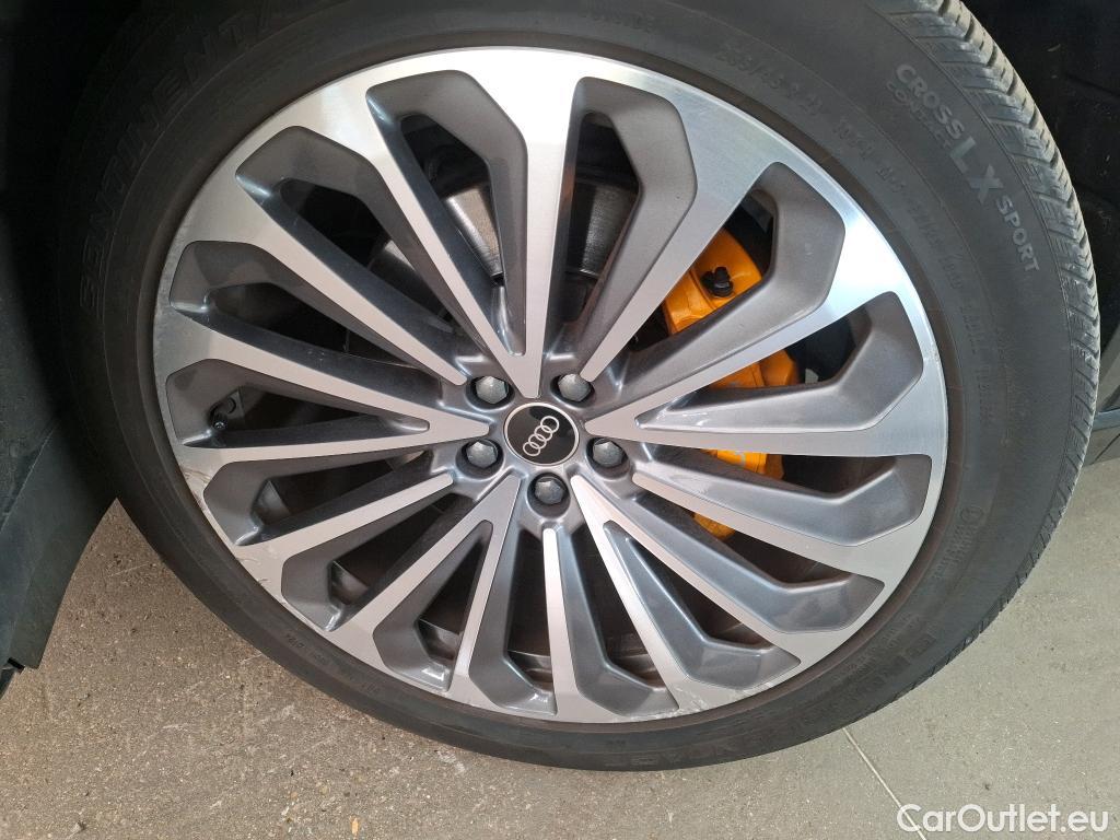  Audi  E-TRON AUDI  Sportback / 2019 / 5P / SUV 55 Quattro Avus #10