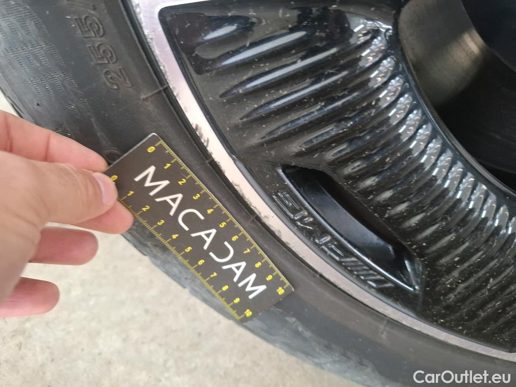  Mercedes  EQE MERCEDES-BENZ  / 2022 / 4P / Berline  350+ AMG Line #39