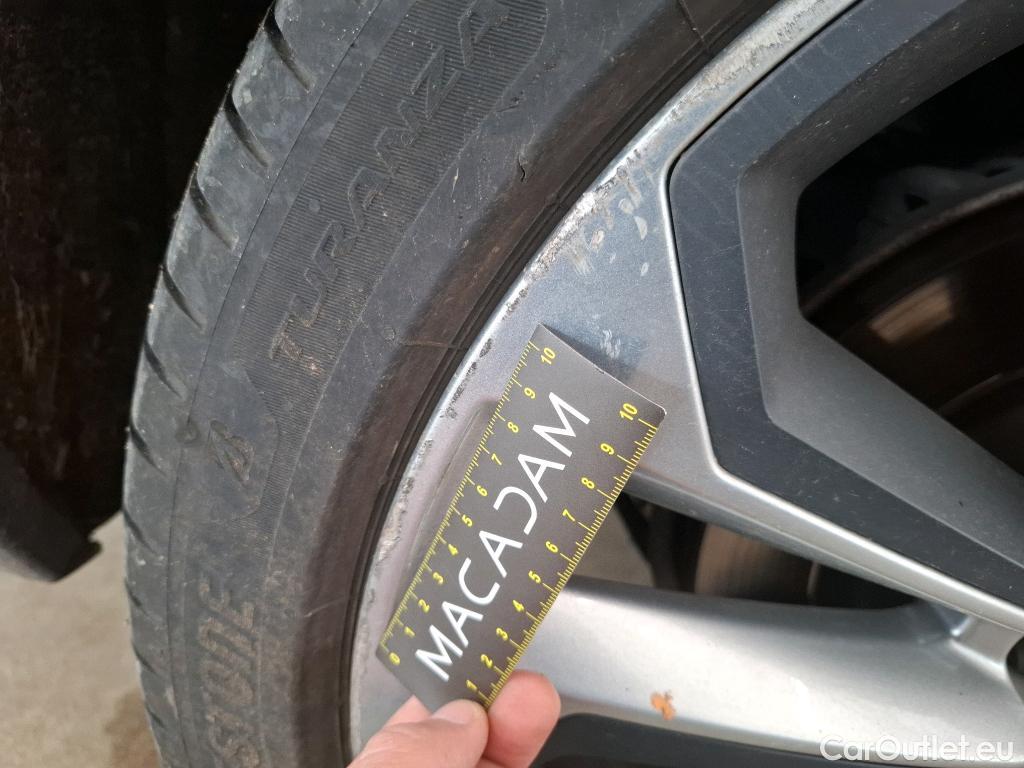  Audi  Q5 AUDI  / 2020 / 5P / SUV 50 TFSI e 299 QTT S TRONIC 7 AVUS #68