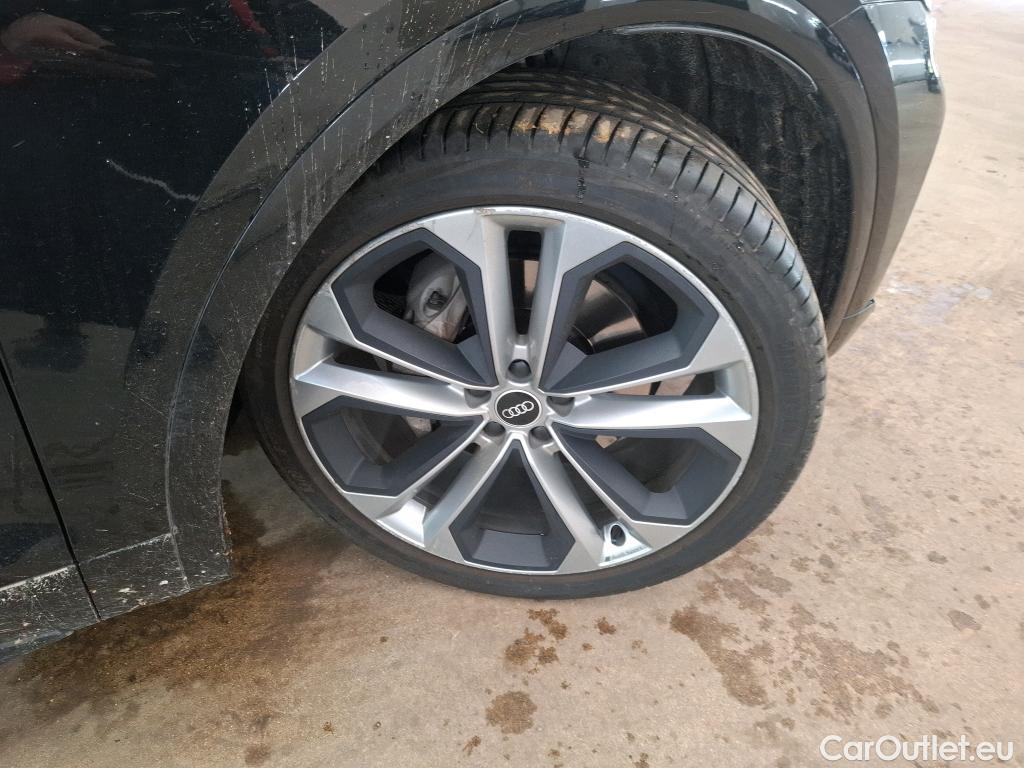 Audi  Q5 AUDI  / 2020 / 5P / SUV 50 TFSI e 299 QTT S TRONIC 7 AVUS #52