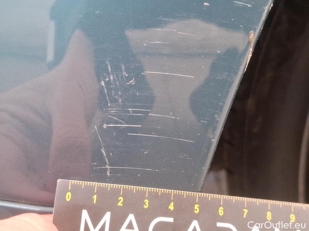  Land Rover  Range Rover Sport LAND ROVER  / 2022 / 5P / SUV P440e - HSE Dynamic #4