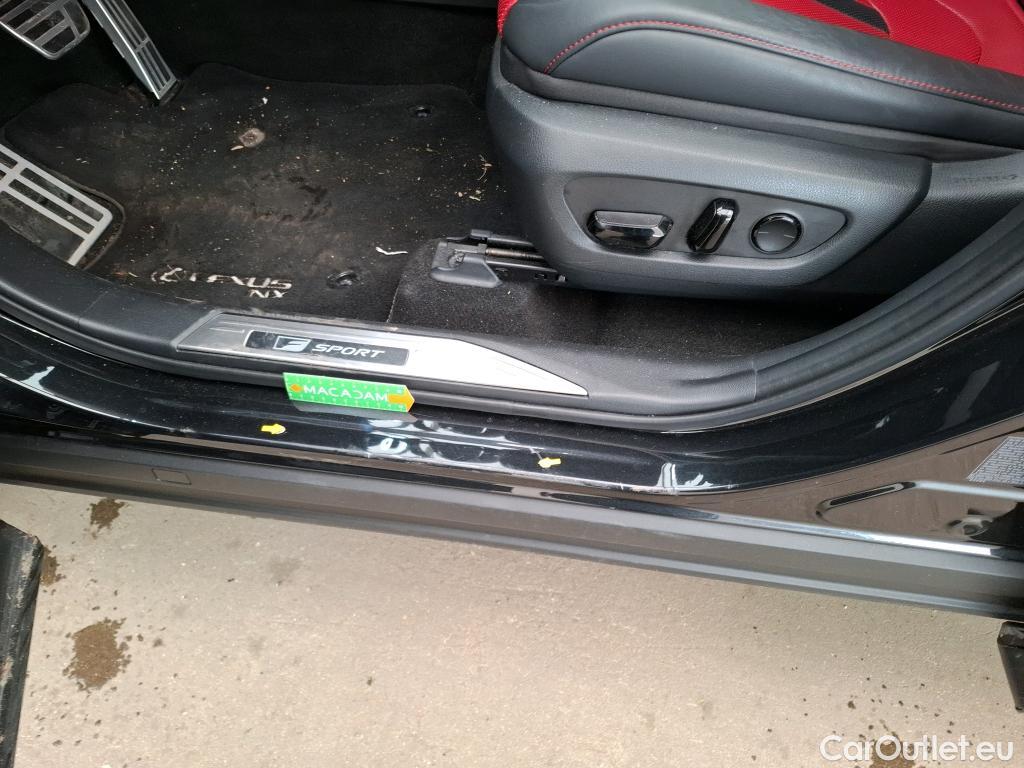  Lexus  NX LEXUS  / 2021 / 5P / SUV 450H+ 4WD F SPORT Executive #12