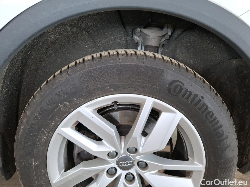  Audi  Q5 AUDI  / 2016 / 5P / SUV 50 TFSI e 299 QTT S TRONIC 7 BUS EXEC #19