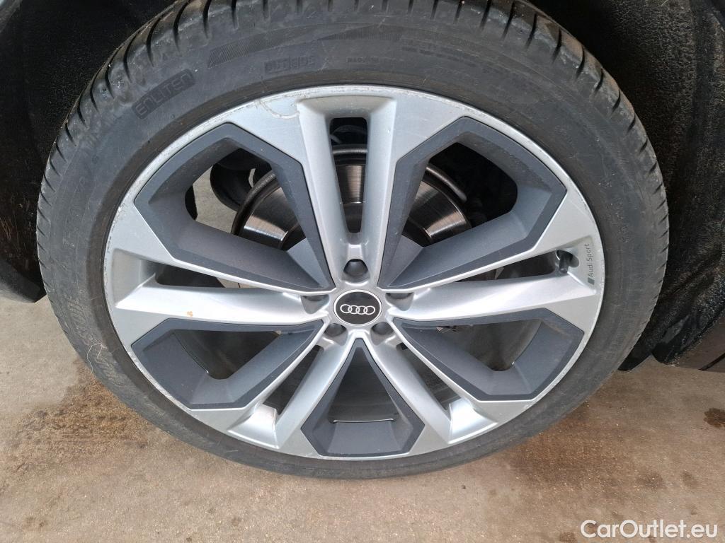  Audi  Q5 AUDI  / 2020 / 5P / SUV 50 TFSI e 299 QTT S TRONIC 7 AVUS #65