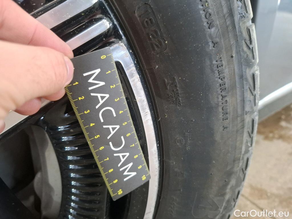  Mercedes  EQE MERCEDES-BENZ  / 2022 / 4P / Berline  350+ AMG Line #17