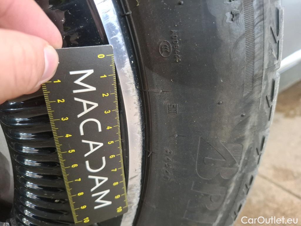  Mercedes  EQE MERCEDES-BENZ  / 2022 / 4P / Berline  350+ AMG Line #18