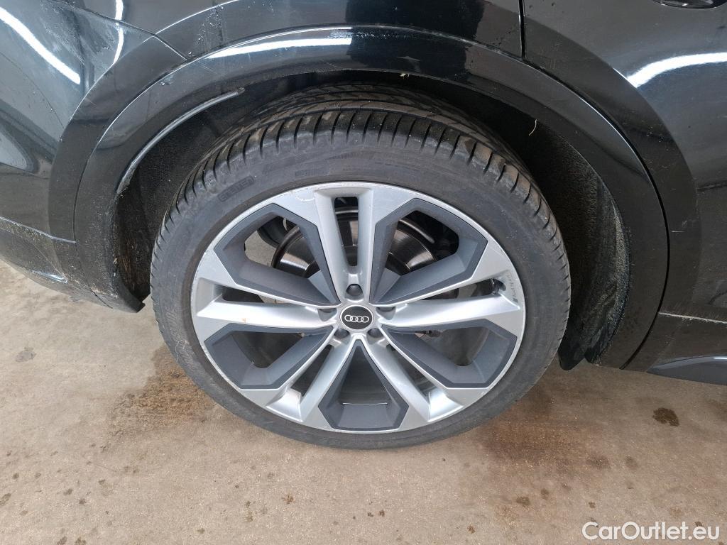  Audi  Q5 AUDI  / 2020 / 5P / SUV 50 TFSI e 299 QTT S TRONIC 7 AVUS #64