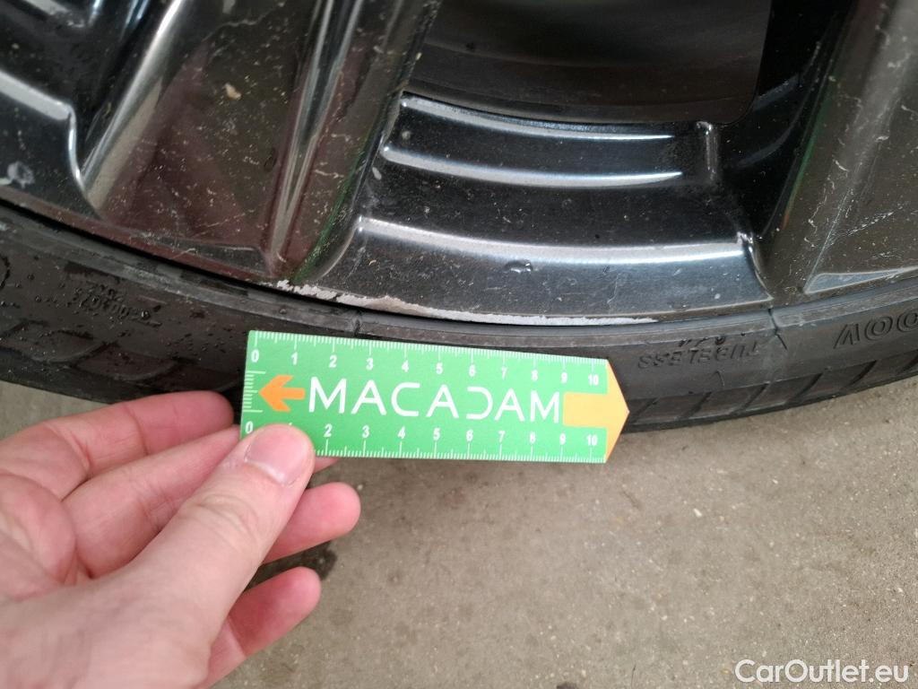  Lexus  NX LEXUS  / 2021 / 5P / SUV 450H+ 4WD F SPORT Executive #29