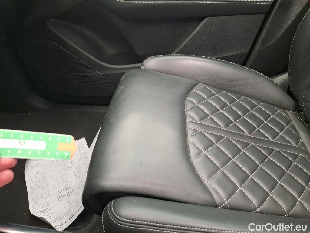  Audi  Q7 AUDI  / 2019 / 5P / SUV 55 TFSIe 380ch quattro Tiptronic8 S Line #43