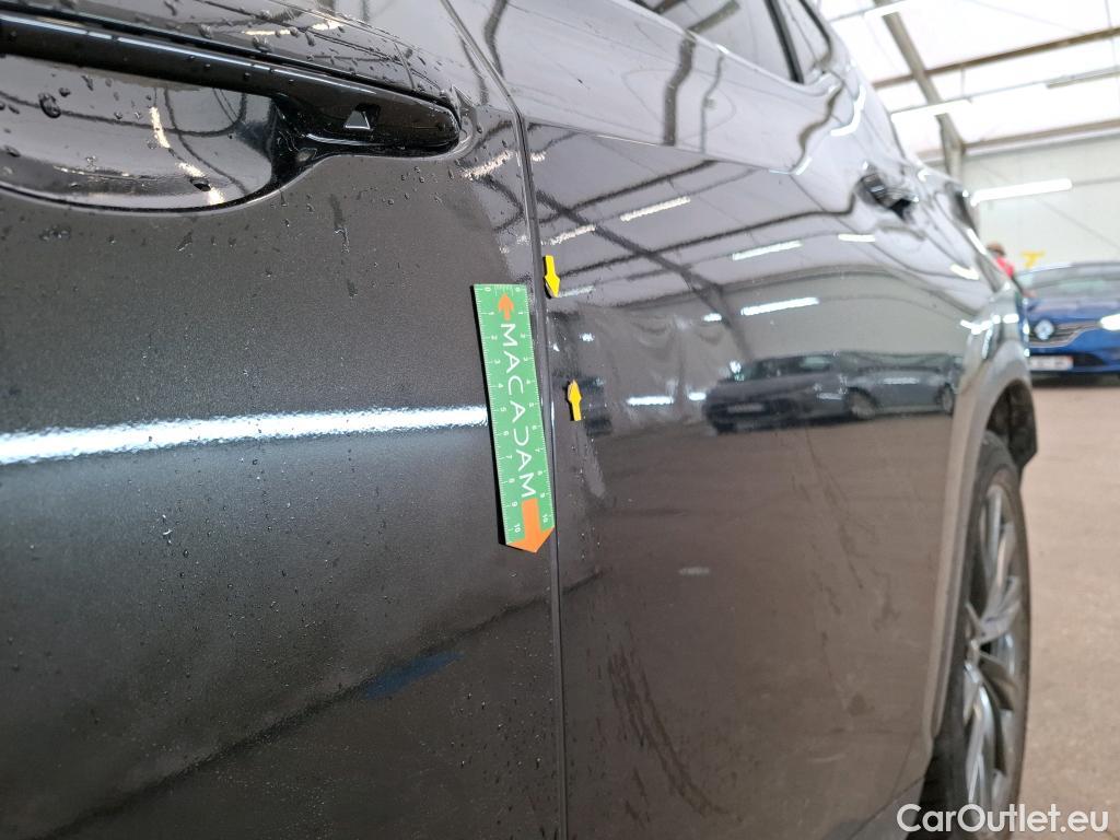  Lexus  NX LEXUS  / 2021 / 5P / SUV 450H+ 4WD F SPORT Executive #8