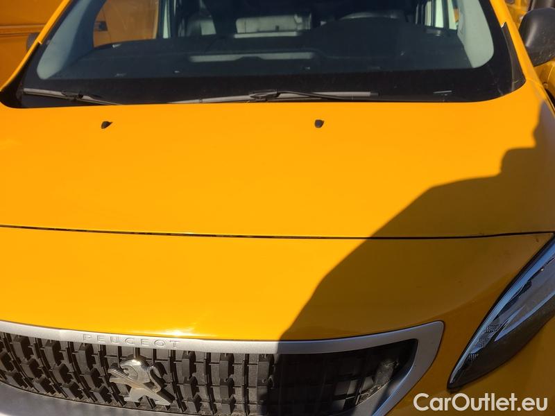  Peugeot  Expert  LCV (2016) Exp.2.0HDi 120 Premium L3H1 4d #2