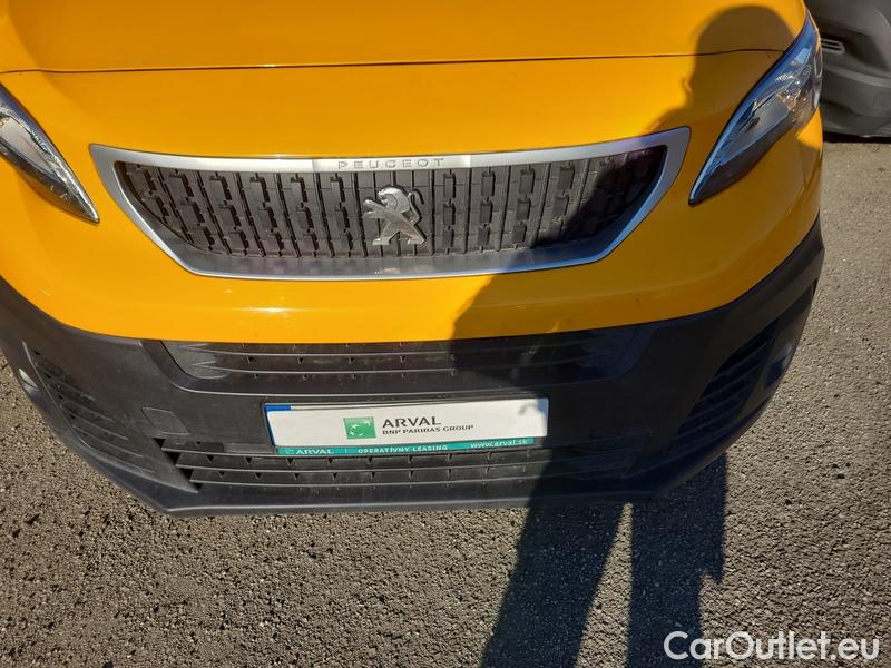  Peugeot  Expert  LCV (2016) Exp.2.0HDi 120 Premium L3H1 4d #1