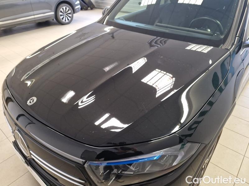  Mercedes  EQB   (BM243) (2021)  300 4Matic AT 5d #2